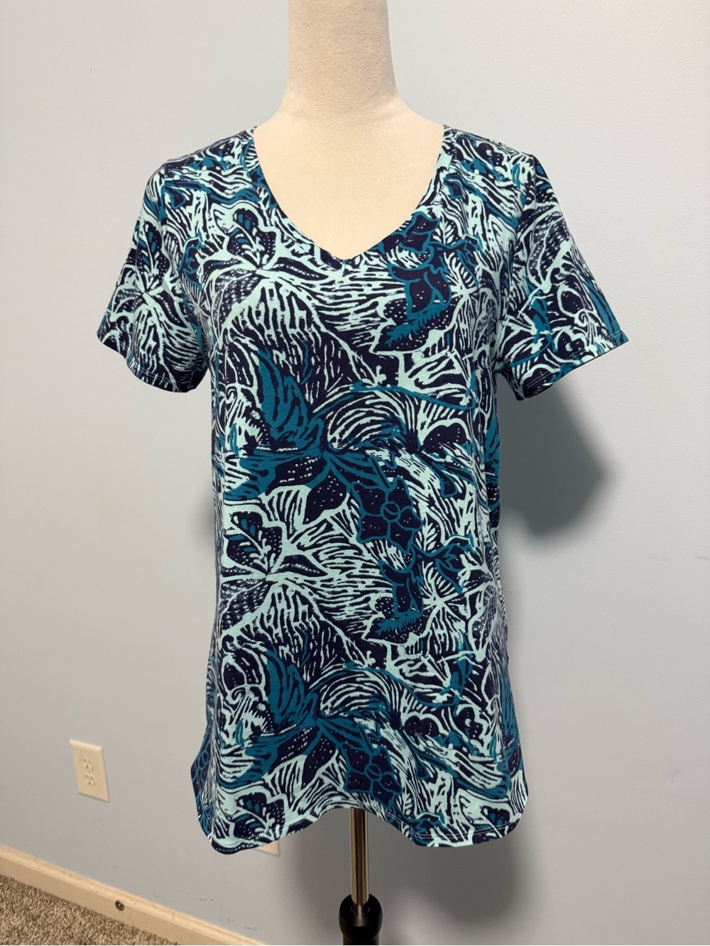 Soft Surroundings Isabel Pima Tunic Tee Abstract Aqua Size M
